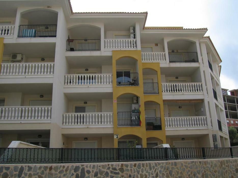 Квартира Рядом С Морем В Кампоамор Campoamor Bagian luar foto